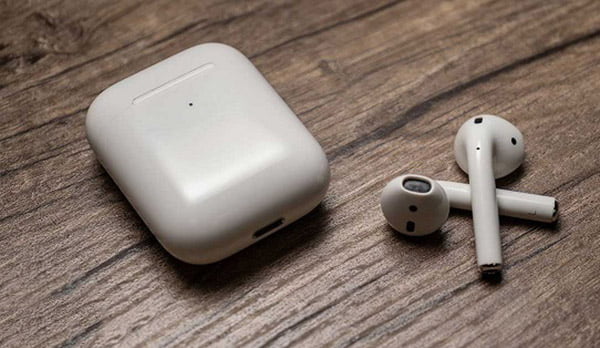 Yên tâm với dịch vụ thay pin AirPods bảo hành 3 tháng tại Mtech24h