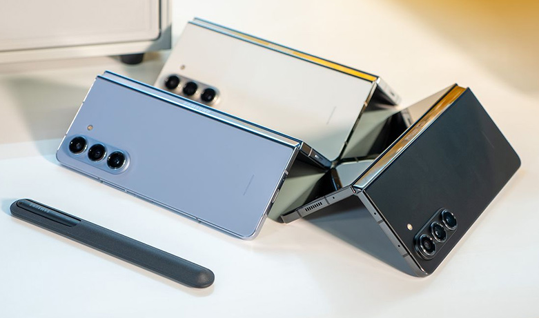 Hiểu Lầm Phổ Biến Về Cáp Gập Galaxy Z Fold 5 Mà Rất Nhiều Người Mắc Phải