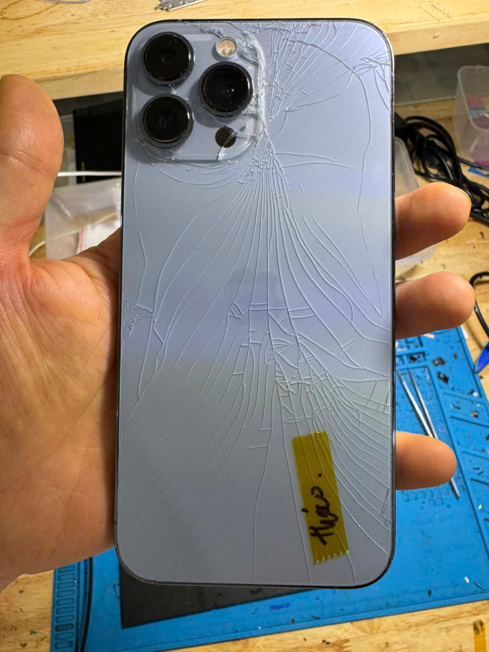 Điểm Mặt Những iPhone Thường Bị Lỗi Màn Hình Xanh