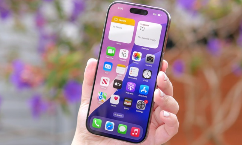 Vì Sao iPhone Bị Màn Hình Xanh Trắng? Nguyên Nhân Từ A-Z
