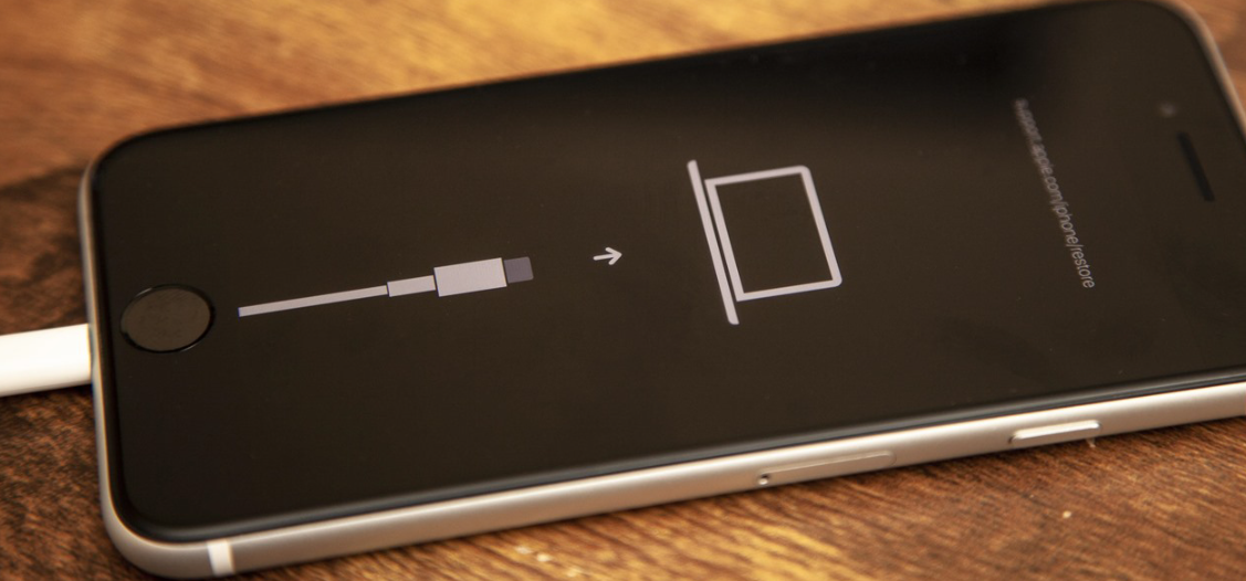 Hướng Dẫn Chi Tiết Vào Recovery Mode Khi iPhone Bị Xanh Màn