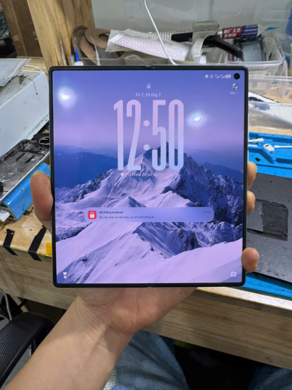 Thay Cáp Vivo X Fold 3 Tại Hà Nội